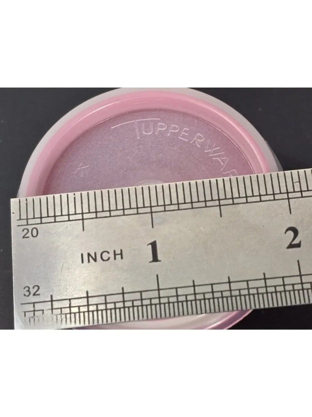 Tupperware smidgets red